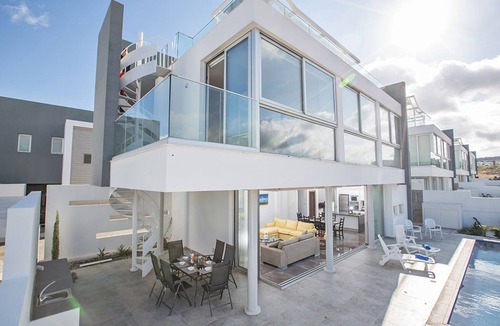 Pernera Villa | Villa Manta Asimi - Contemporary 3 Bedroom Protaras Villa with Pool