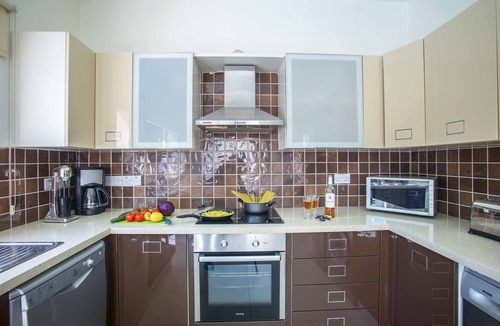 Pernera Villa | Villa Michelle 10 - Three Bedroom Villa, Sleeps 6