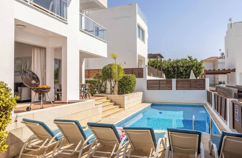 Pegeia Villa | Villa Nasia - Three Bedroom Villa, Sleeps 6