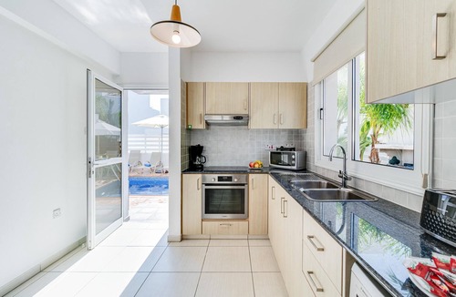 Ayia Napa Villa | Villa Nissini by Ezoria Villas