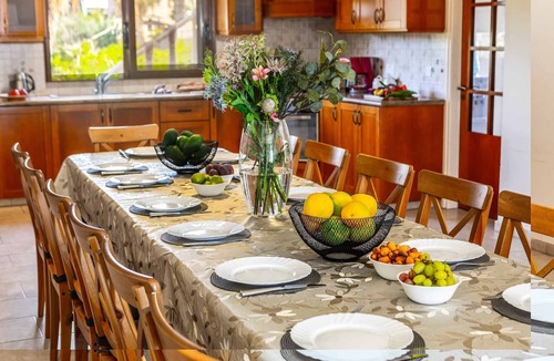 Pegeia Villa | Villa Polyxeni - Seven Bedroom Villa, Sleeps 14