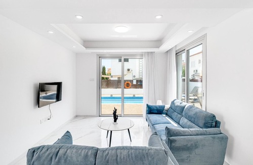 Paralimni Villa | Villa Seabreeze Artemis by Ezoria Villas