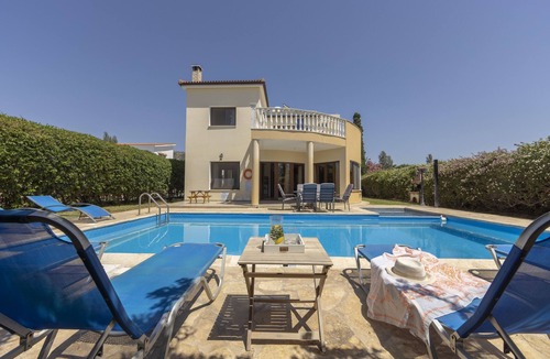 Argaka Villa | Villa Tsikkos Tria in Argaka