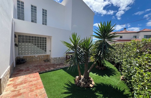 Tavira Villa | Villa with Pool, Quiet Area, for 8 people, with Sea View.