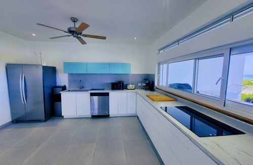 Las Terrenas Villa | Villa with pool. Sea view. 4 bedrooms, kitchen. Las Terrenas over playa bonita.