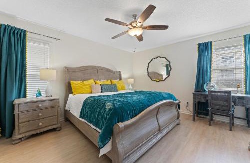 Pensacola Beach Villa | Villas On The Gulf L1- Ocean view steps to beach!
