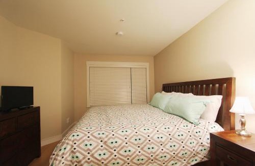 Blackcomb Apartment | Villas Snowberry by Whistler Retreats