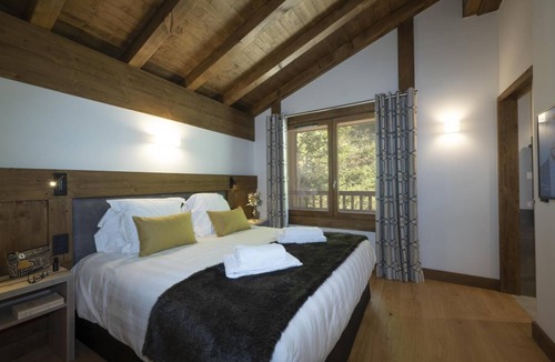 Les Contamines-Montjoie Apartment | Wifi, fitness, swimming pool, sauna, hammam, balcony, tv, ski locker, 100m², Les Contamines-Montjoie