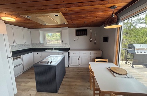 Georgian Bay Cottage | 🏡 Your Private Muskoka Escape! 🌲✨