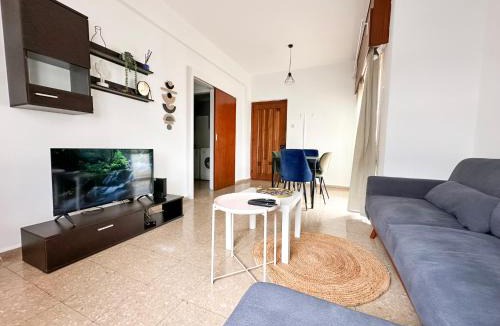 Egkomi Apartment | Youthfull Escape in Nicosia