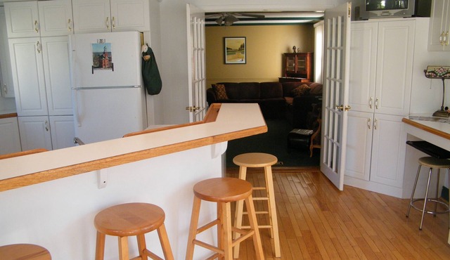 1000 Island Condo Getaway in Gananoque