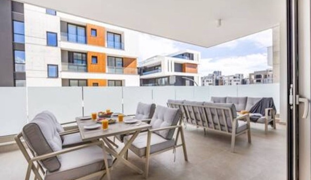 103 Mulberry Court- Modern with Large Terrace