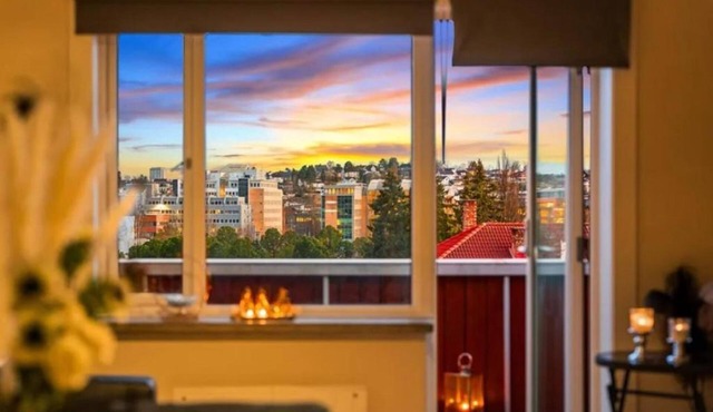 2 Bedroom Apartment in Helsfyr, Oslo, Ideal for Long & short Stays ,free parking