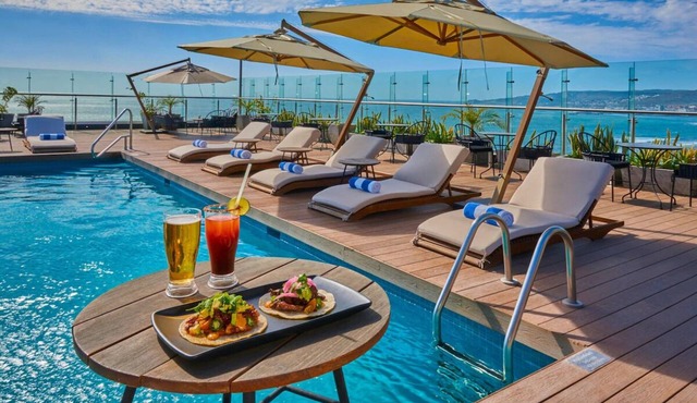 2 Comfortable Ensenada Hotel Rooms| Near Wineries & Waterfront in Ensenada