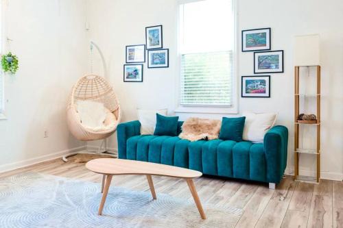 2BR Boho Chic Duplex, Savannah - Near Tybee Island! in Savannah