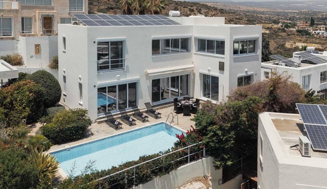 3BR Panoramic Sea View Villa with Private Pool