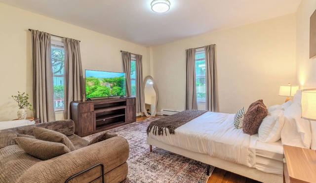 4 Bed Cozy Apartment in peaceful Somerville in Somerville