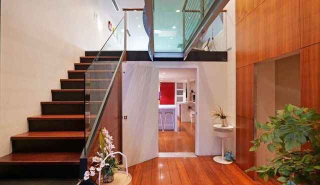 57 Huge Perth Highgate Stay Near HBF Gated Parking in Perth