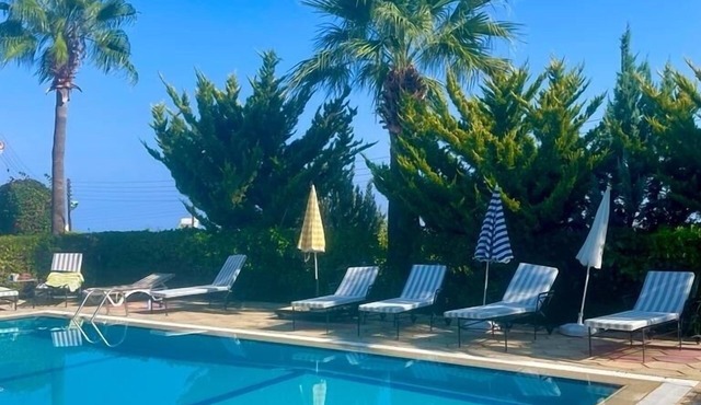 AMAZING LUXURY VILLA WITH PRIVATE POOL IN FANTASTIC PEACEFUL LOCATION
