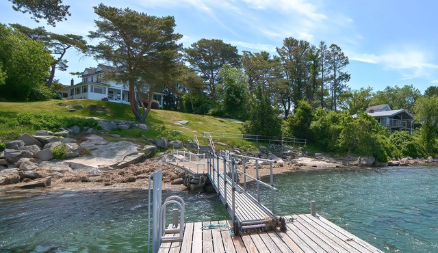 Annisquam Singing Pines: Riverfront Splendor in Gloucester