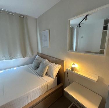 Apto 2.Duplex con jardin.Centrico-