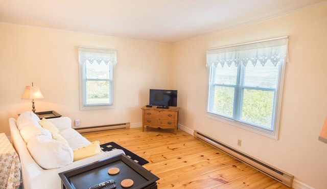 Bayview Pines Country Inn in Indian Point
