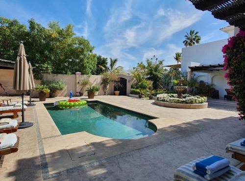 Beach 5 min walk - Private Casa Shona 5 Bedroom