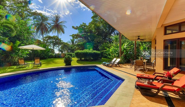 Beachfront Villa, Private Pool, Fiber Optic