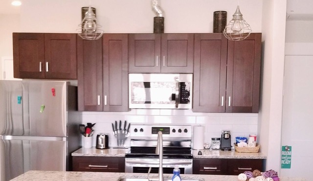 Beautiful Studio Apt#1 heart of Riverside Square. in East Providence