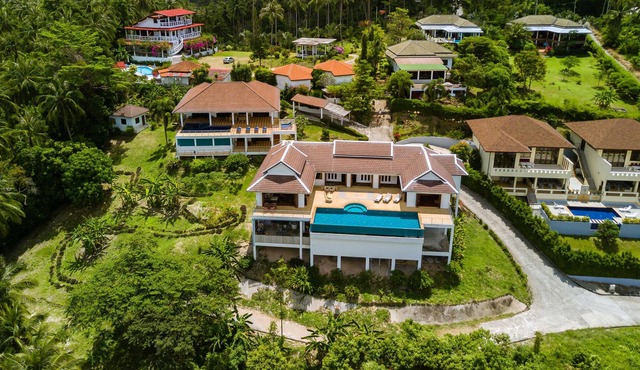 Beautiful Villa With Private Pool For 8 Guest With Sea View