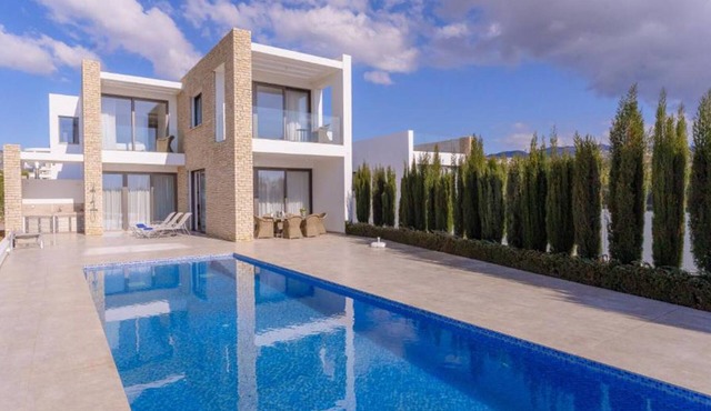 BHC004 - C - Villa Cyprus