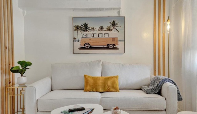 Bimini House