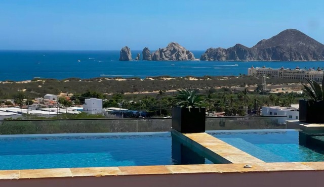 Brand New 2024 Luxury 2 bdrm condo, Stunning Views in fabulous Cabo San Lucas!
