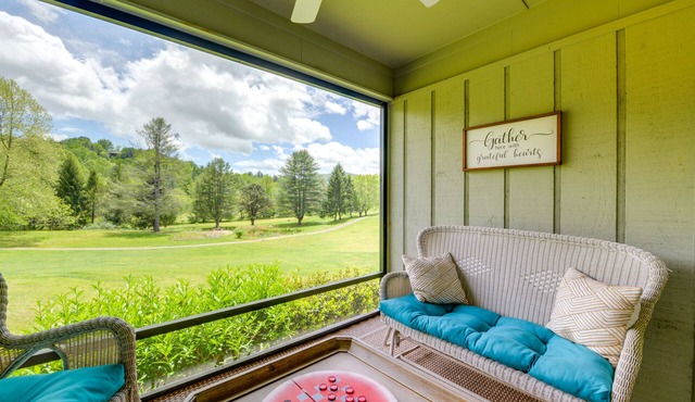 Bright Franklin Villa: Fireplace, Golf Course View in Franklin