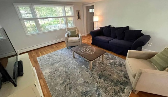Cape Cod Fun - Entire home 3BR up to 9 guests in Barnstable