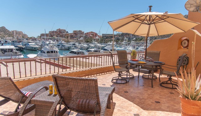 Casa Catita on the Marina