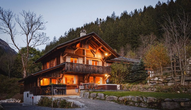 Chalet Scierie - luxury chalet with hot tub in Chamonix-Mont-Blanc