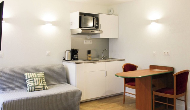 Charming, bright studio in the heart of Paris in Paris