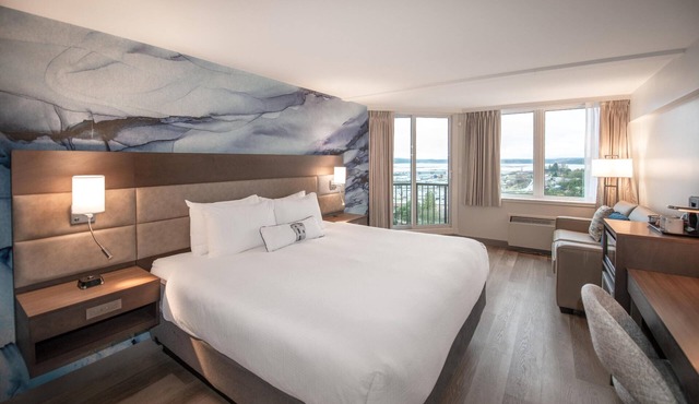Coast Bastion Hotel