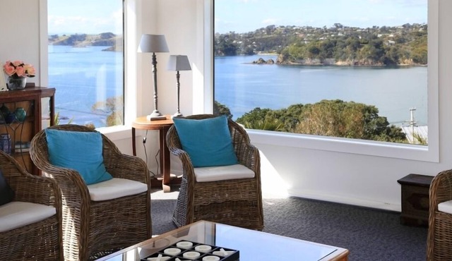Coast - panoramic views from large spacious home.