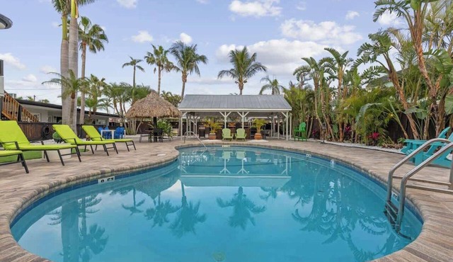 Coconut Grove Resort Oasis Book Entire Resort Villa