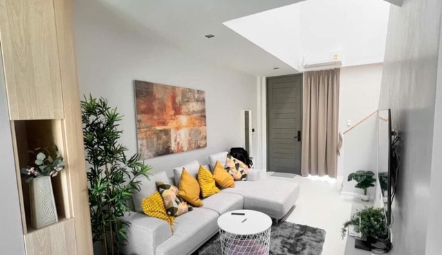 COMFORTABLE RENOVATED 2BR TownHouse5 MonkeyHill in Phuket