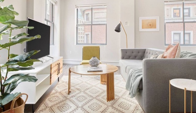 Comfy Financial District 1br | Keyless Entry