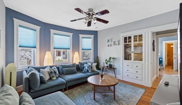 Cozy House close to TUFTS, Harvard, MIT 3BR in Medford