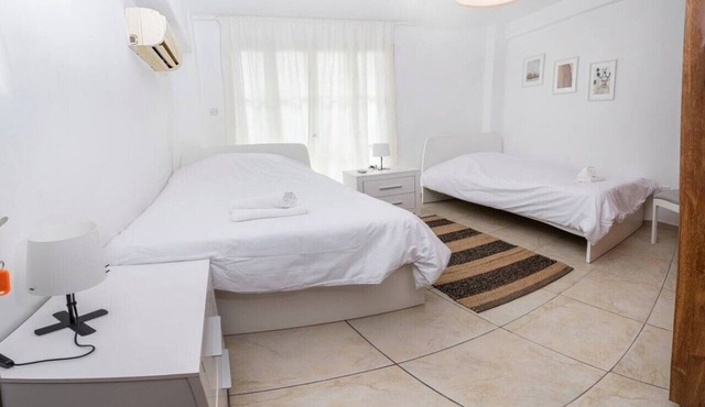 Double room, shared flat, center
