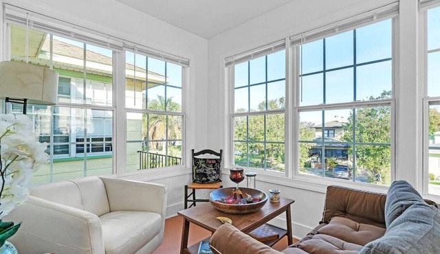 Downtown | Safe Area | Sleeps 4