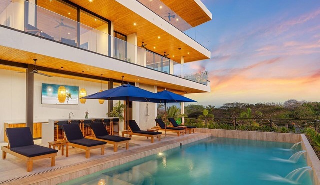 Elegant & Contemporary Retreat with Pool & Oceanview near Playa Grande