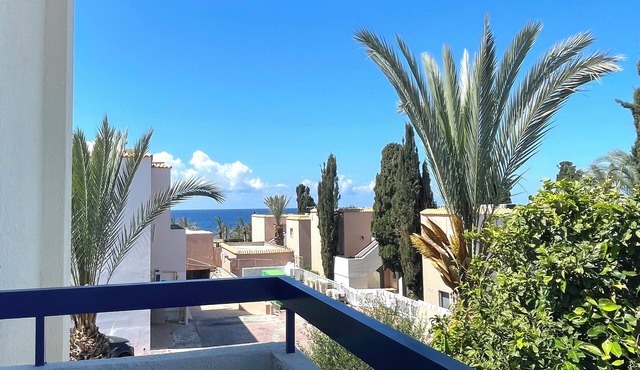 Family Design Villa & Play Garden near Sea, 3 BR, Sea Views
