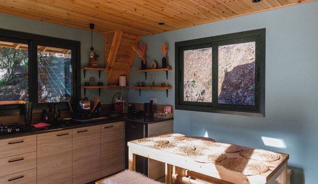 Family Mountain Cabin with Playground and Swimming Pool