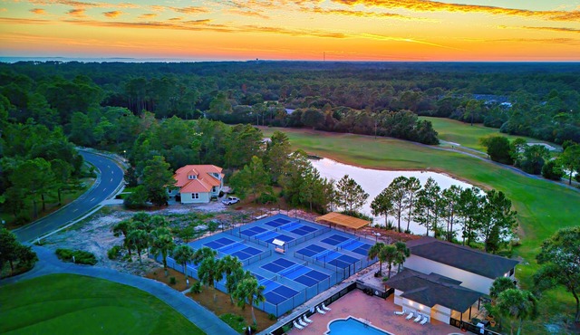 Final Putt Palace in Carrabelle